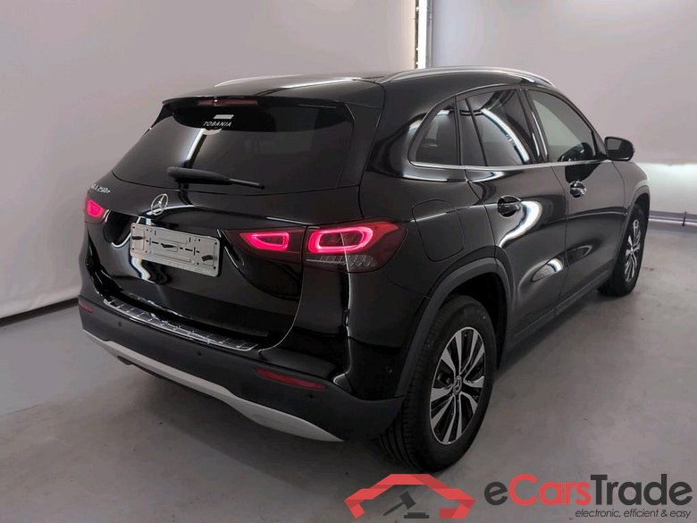 MERCEDES-BENZ GLA 1.3 GLA 250 E DCT BUSINESS SOLUTION #4