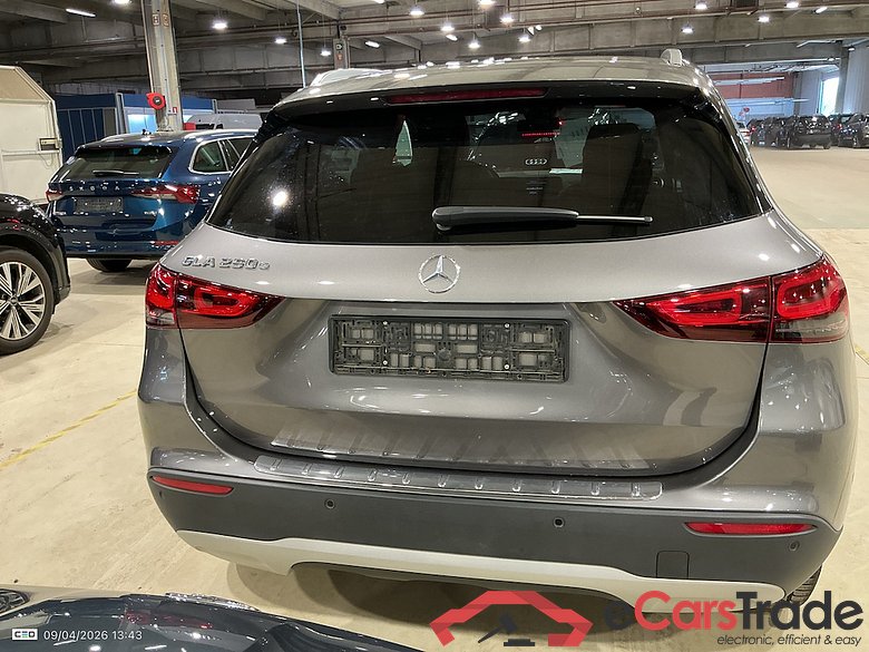 MERCEDES-BENZ GLA 1.3 GLA 250 E DCT BUSINESS SOLUTION #5
