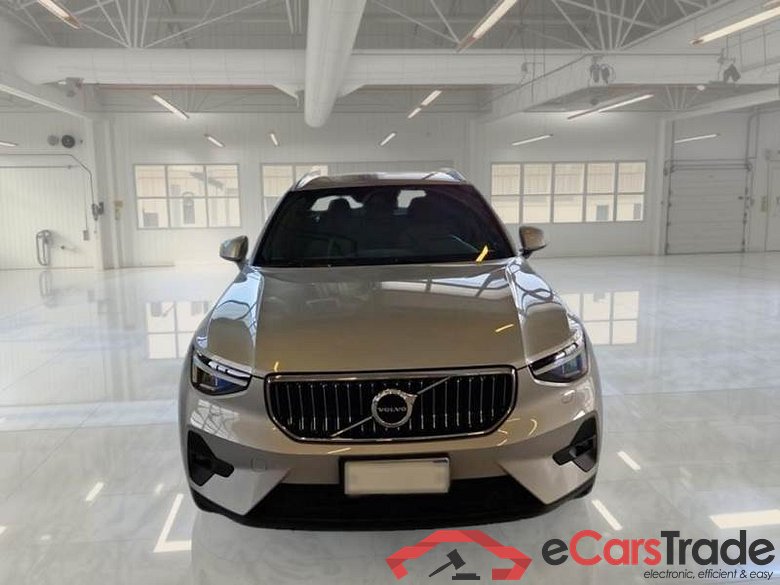 VOLVO XC40 / 2021 / 5P / SUV T5 RECHARGE PLUG-IN AUTO PLUS BRIGHT #6
