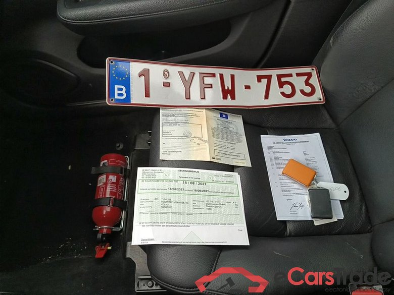 Volvo V60 D3 Momentum Pro 5d #4