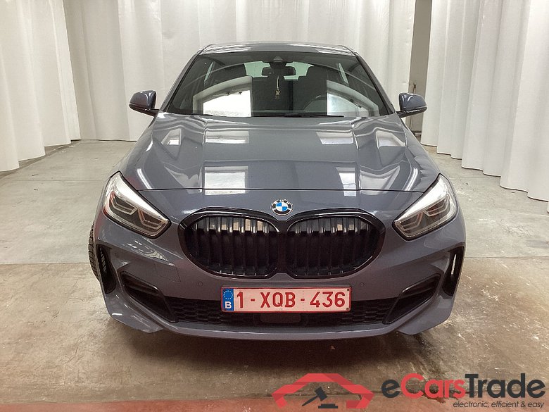BMW, 1-serie '19, BMW 1 Reeks Hatch 118iA (103 kW) 5d