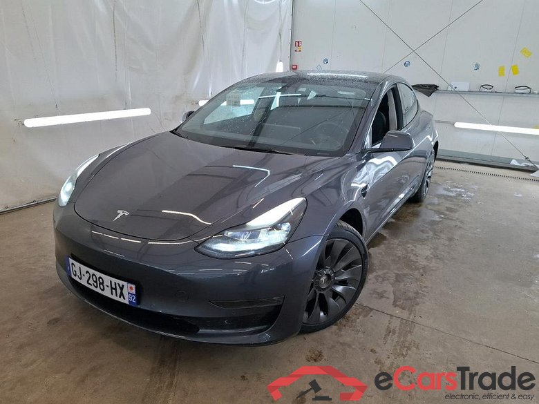 TESLA Model 3 / 2018 / 4P / Berline Grande Autonomie / VO RECONDITIONNE - PHOTOS AVANT RECONDITIONNEMENT #1
