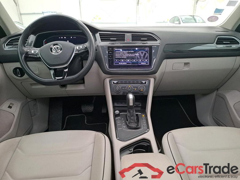 Tiguan Carat Exclusive 1.5 TSI 150 DSG7 Pack R Line #5