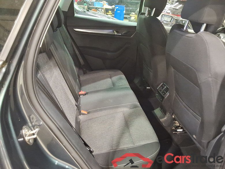 SKODA KAROQ 1.5 TSI ACT Style DSG (EU6.2) #5