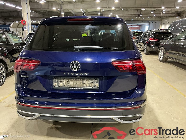VOLKSWAGEN Tiguan 1.5 TSI ELEGANCE DSG #5