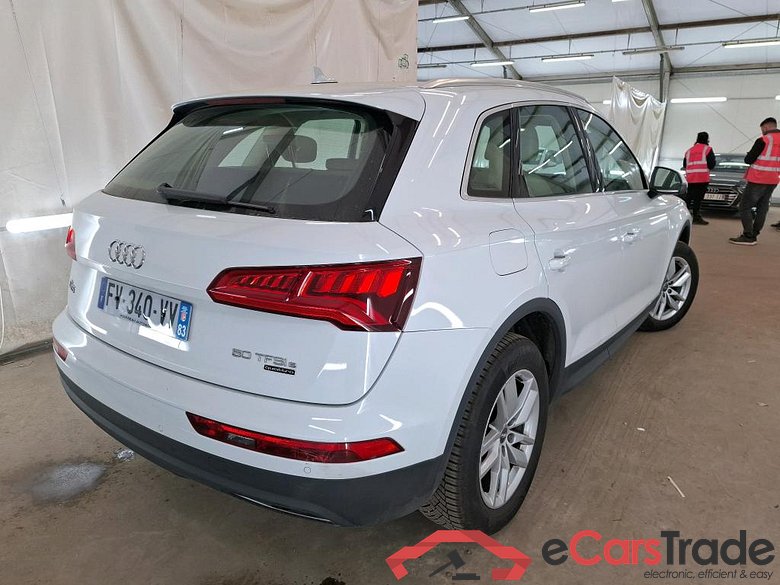 AUDI Q5 / 2016 / 5P / SUV 50 TFSI e 299 QTT S TRONIC 7 BUS EXEC #3