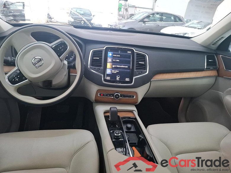 VOLVO XC90 / 2019 / 5P / SUV Recharge T8 AWD GT 8 Inscription Busi #5