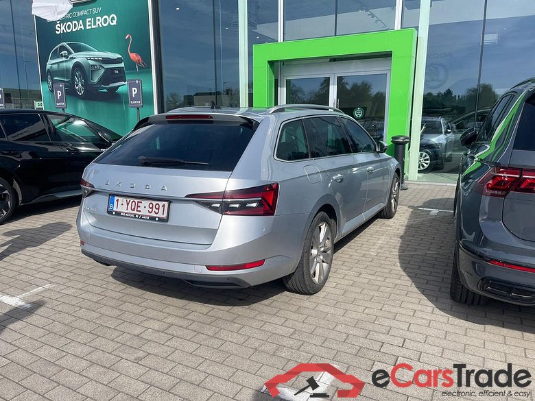 SKODA Superb Combi Superb Wagon Style 1,5 TSI 110 kW 7-speed automat. #3