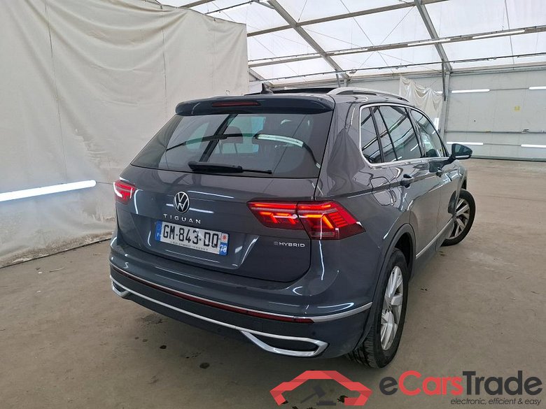 VOLKSWAGEN Tiguan / 2020 / 5P / SUV 1.4 eHybrid 245 DSG6 Elegance #3