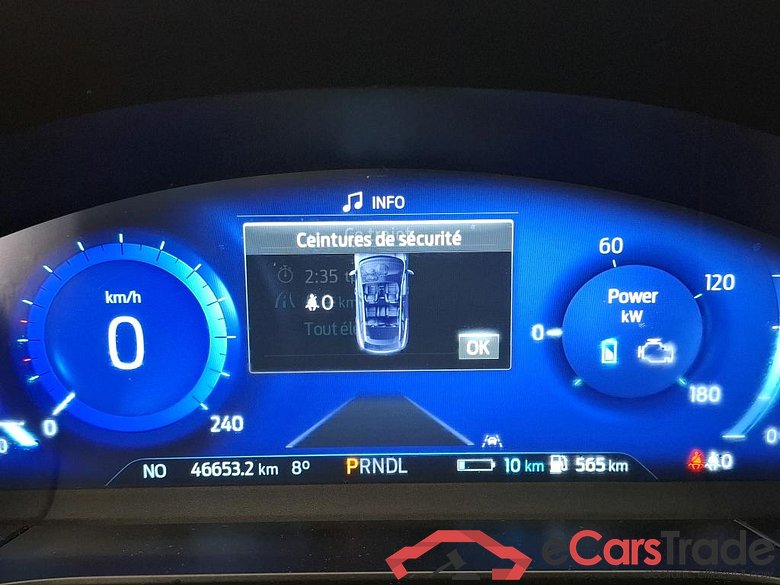 FORD Kuga / 2019 / 5P / SUV 2.5 Dur 225 hybrid PHEV Pshift Titanium #6