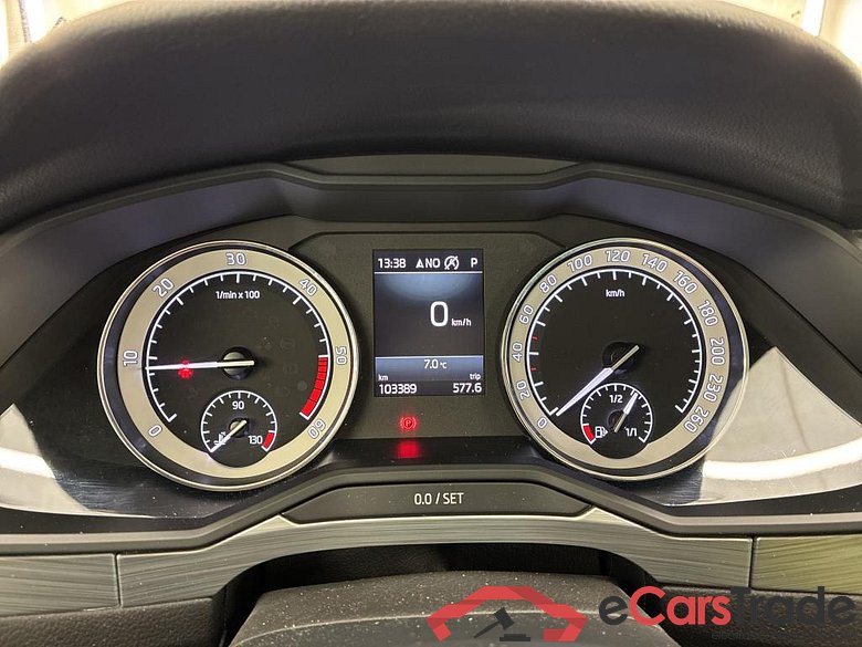 SKODA Superb / 2019 / 5P / Berline 2.0 TDI SCR 150 DSG7 Business #6