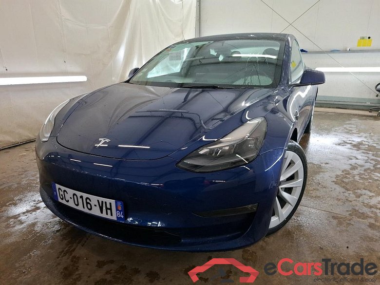 TESLA Model 3 / 2018 / 4P / Berline Grande Autonomie Dual Motor AWD / VO RECONDITIONNE - PHOTOS AVANT RECONDITIONNEMENT