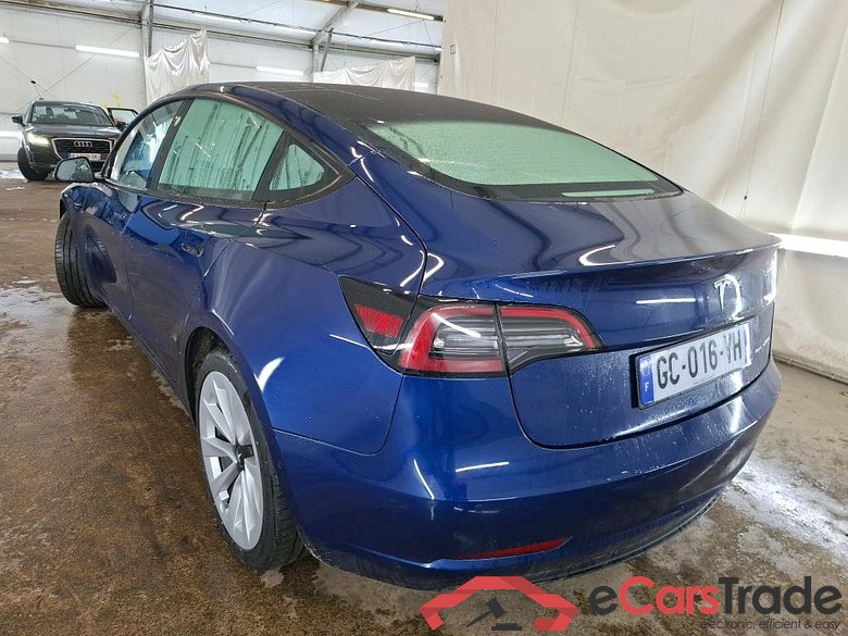 TESLA Model 3 / 2018 / 4P / Berline Grande Autonomie Dual Motor AWD / VO RECONDITIONNE - PHOTOS AVANT RECONDITIONNEMENT #3