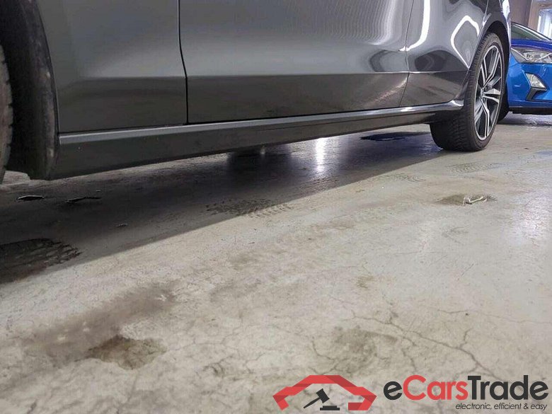 VOLVO V60 2.0 B3 Mom. Adv. #5