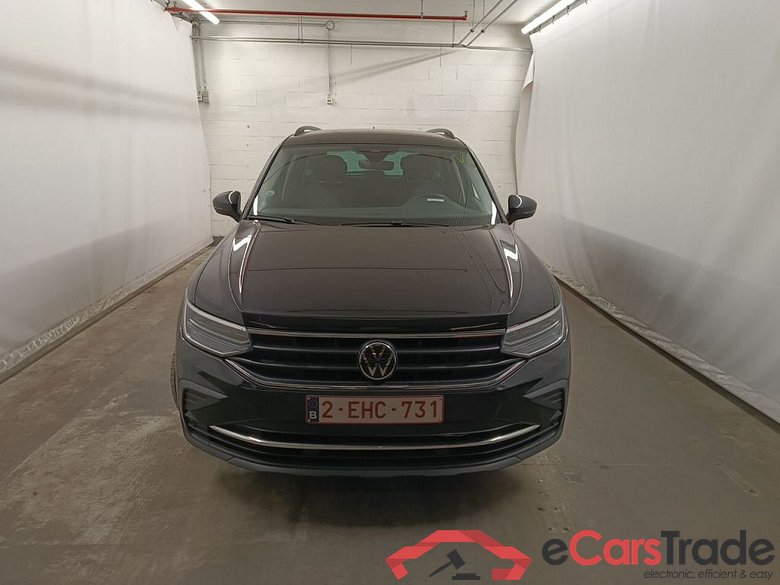 Volkswagen Tiguan 1.4 eHybrid DSG Life Business 5d #5