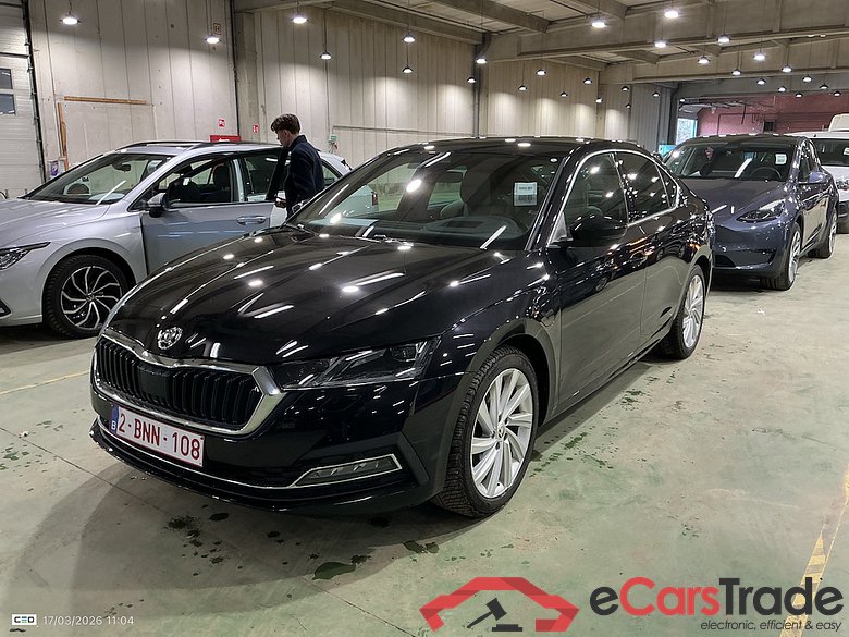 SKODA Octavia 1.4 TSI PHEV 150KW DSG CLEVER+