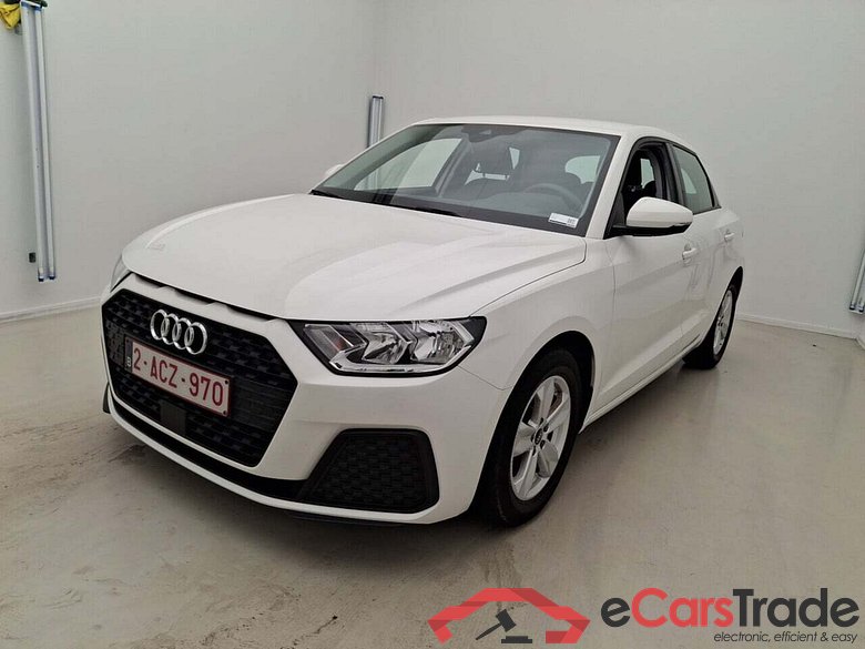 AUDI A1 1.0 25 TFSI #1