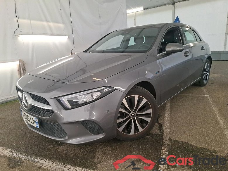 MERCEDES-BENZ Classe A Compact  2018  5P Berline A 250 e Business Line 8GDCT
