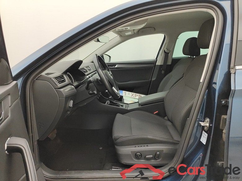 Skoda Superb Combi 1.5 TSI ACT 110kW DSG7 Style 5d #3