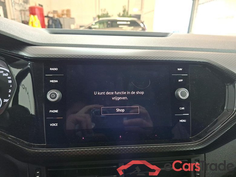 VOLKSWAGEN T-Cross 70 kW #3