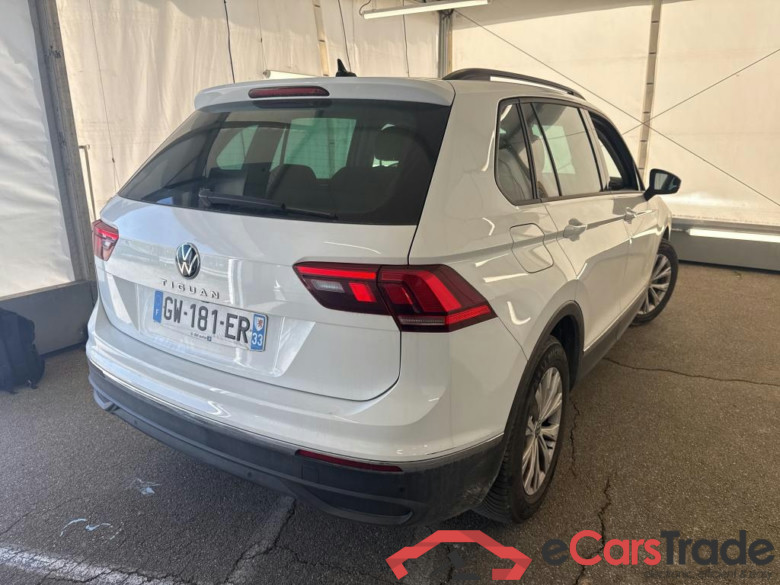 VOLKSWAGEN Tiguan / 2020 / 5P / SUV 2.0 TDI 150 DSG7 LIFE PLUS #3