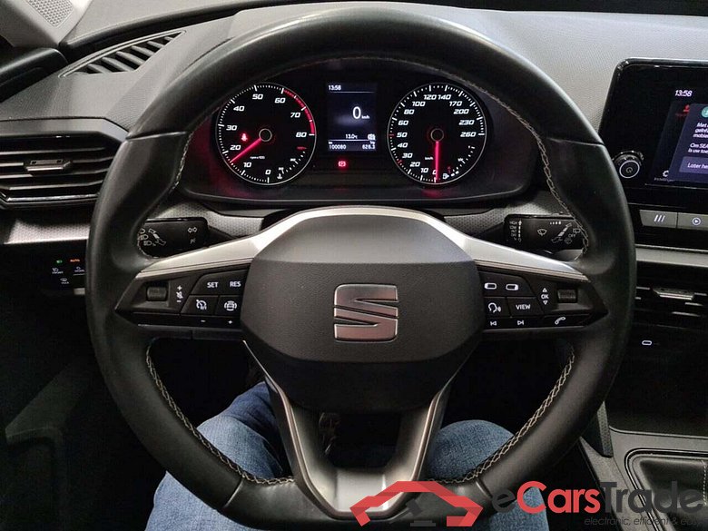 SEAT Leon Sportstourer 1.0 TSI Reference #6