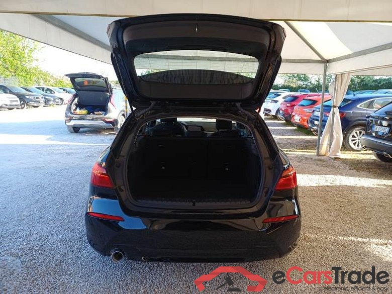 BMW SERIE 1 / 2019 / 5P / BERLINA 116D BUSINESS ADVANTAGE #5