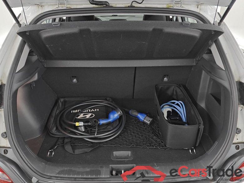 HYUNDAI Kona Comfort Electric 64 kWh 5D #5