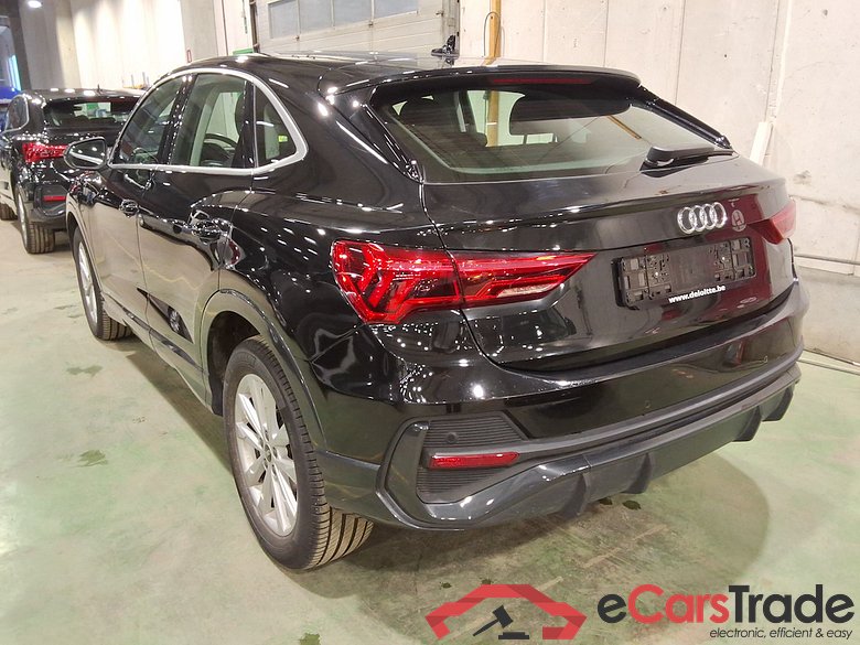 AUDI Q3 Sportback 1.4 45 TFSI E S TRONIC #2