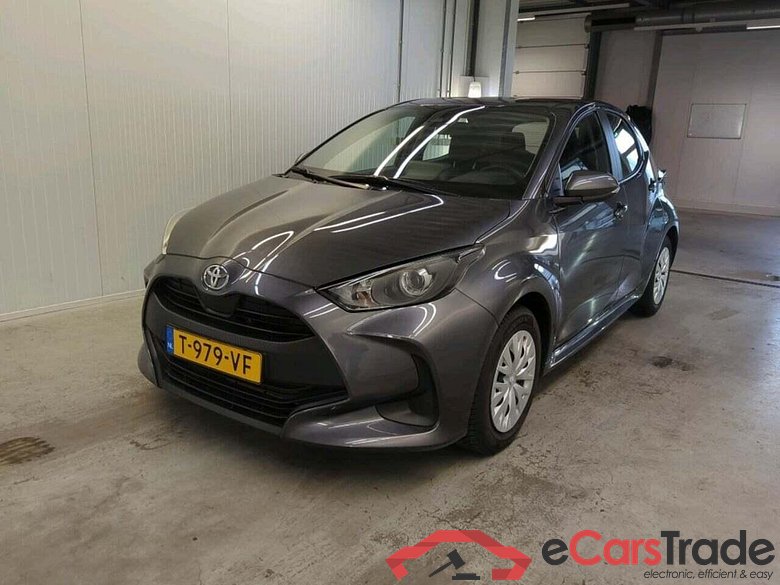 TOYOTA Yaris 1.5 VVT-i Active #1