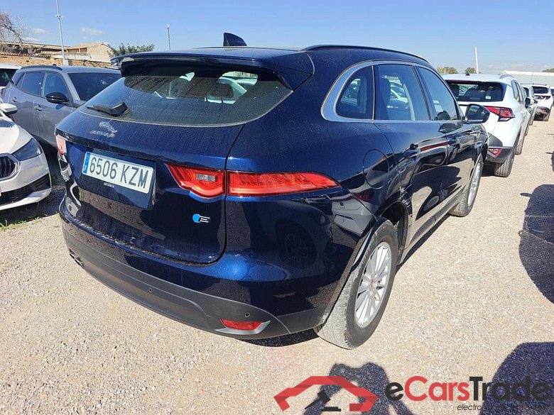 JAGUAR F-Pace / 2015 / 5P / todoterreno 2.0L i4D 120kW Prestige #2