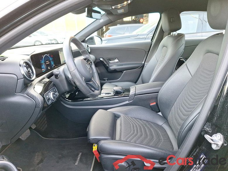 MERCEDES - MER A BERLINE 180 d 116PK DCT Business Solution #3