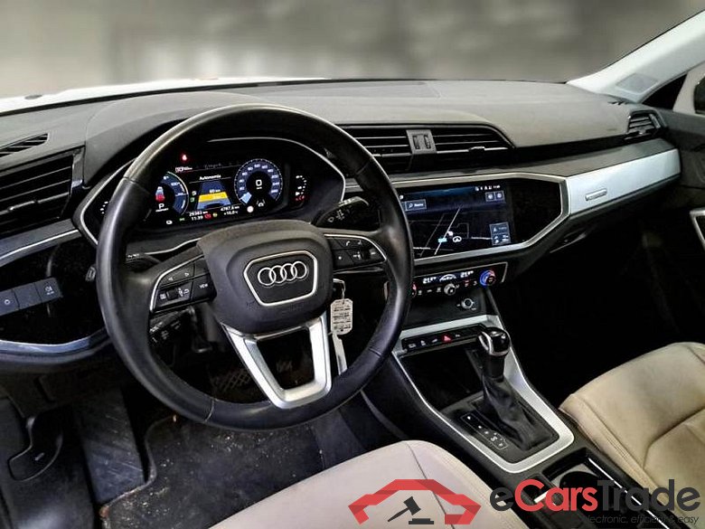 AUDI Q3 / 2018 / 5P / SUV 45 TFSI E S TRONIC BUSINESS #3