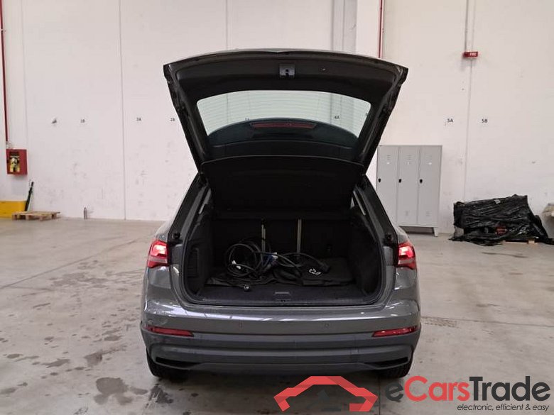 AUDI Q3 / 2018 / 5P / SUV 45 TFSI E S TRONIC BUSINESS #5