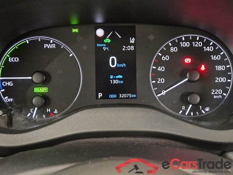 TOYOTA YARIS / 2020 / 5P / BERLINA HYBRID BUSINESS MY20 #4