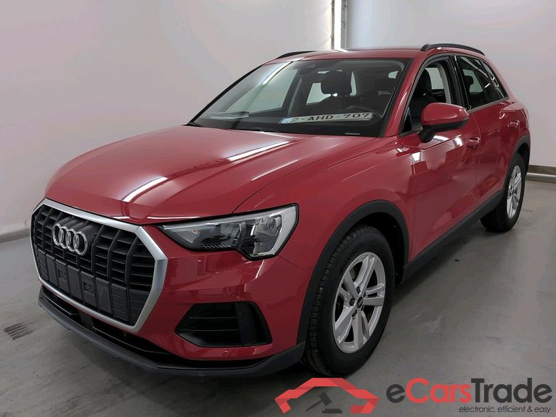 AUDI Q3 1.5 35 TFSI S TRONIC