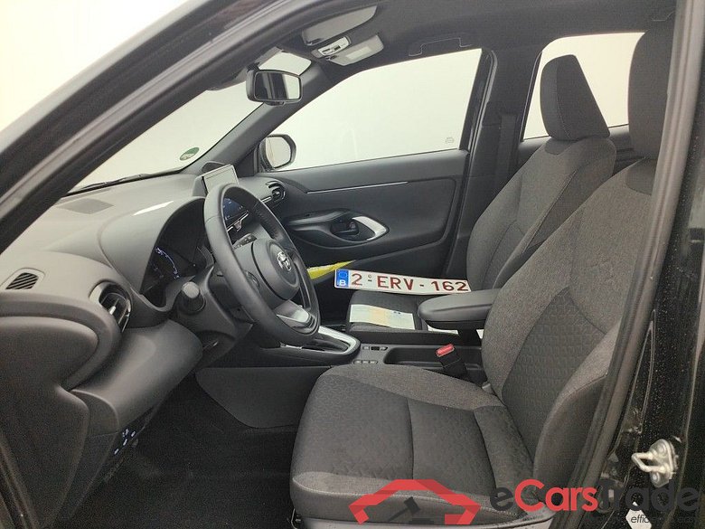 Toyota Yaris Cross 1.5 VVT-ie Hybrid Dynamic Plus CVT 5d #3