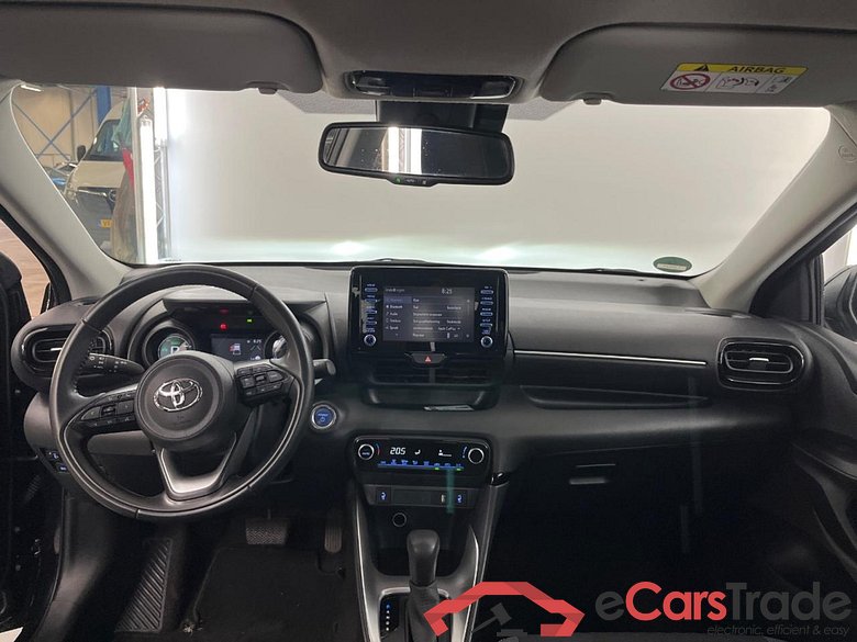TOYOTA Yaris 1.5 Hybrid Dynamic #6