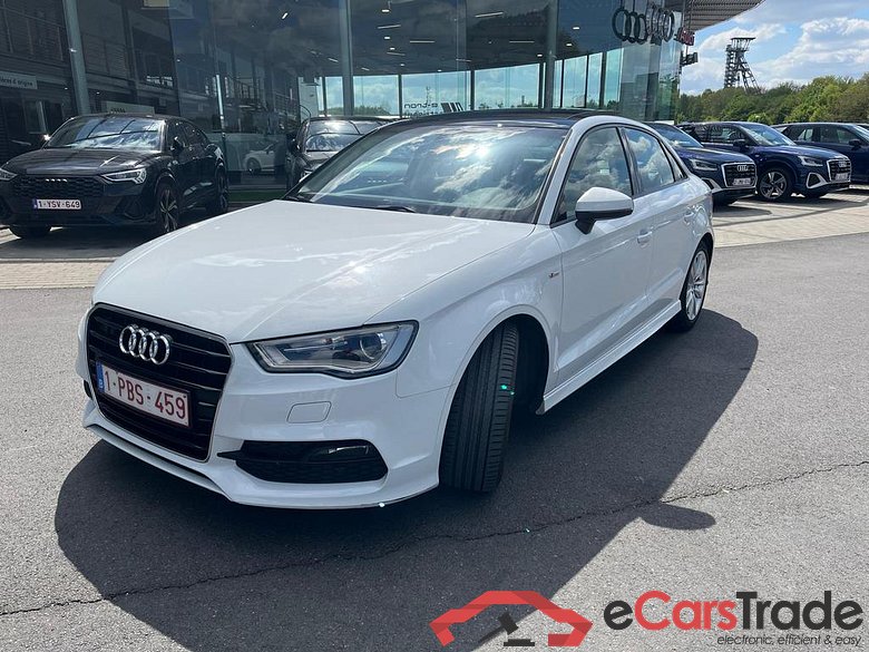 AUDI A3 Sedan Audi A3 Berline Ambition 1.6 TDI  81(110) kW(ch) 6 vitesses