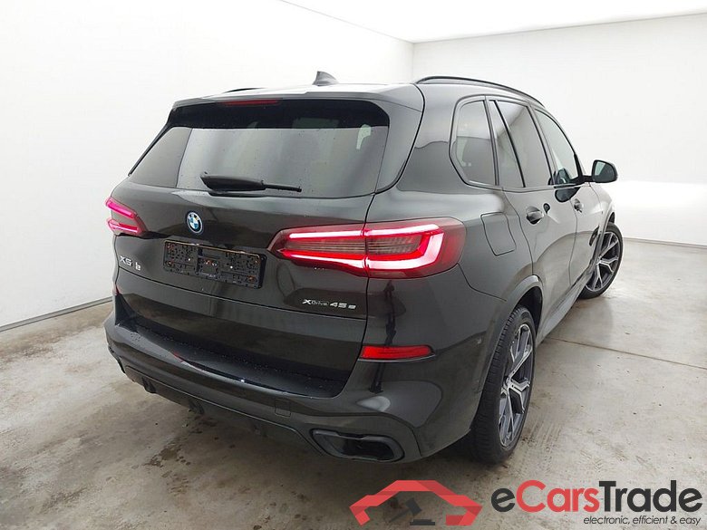 BMW X5 - 2018 3.0AS xDrive45e 286 PHEV (EU6d-TEMP) 5d ///M-SportKit (total options: 18,418 Ex.Vat) #2