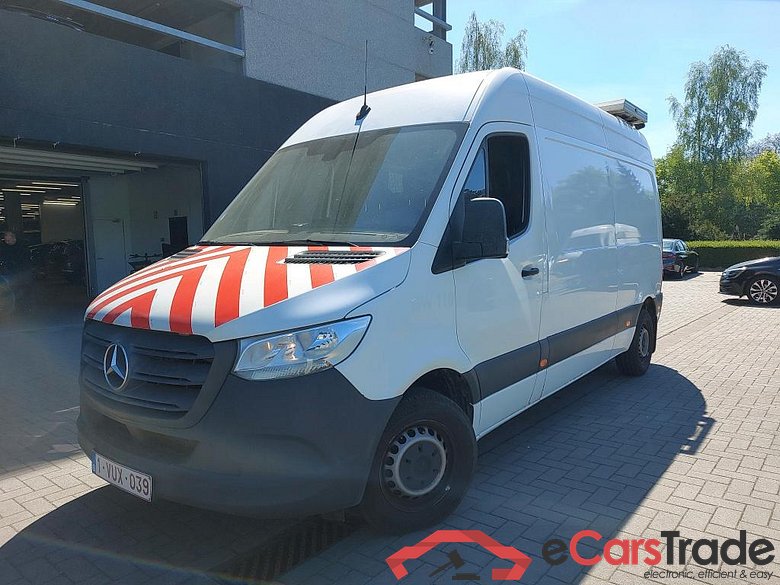 MERCEDES - MER SPRINTER B/F 314 CDI GB L2 FWD Functional 3.5T 143PK 9G-Tronic  With High Roof & Rear Camera