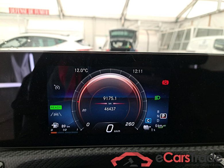 Classe A Compact  2018  5P  Berline A 250 e Business Line 8GDCT #6