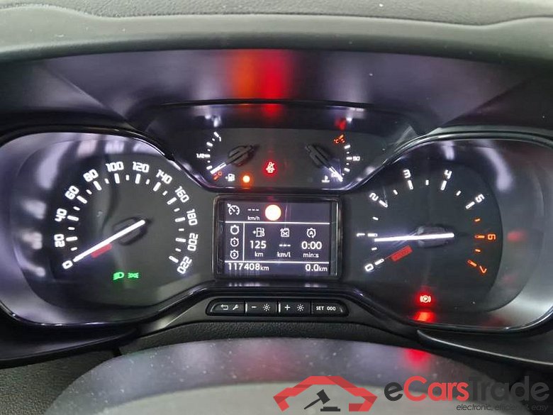 CITROEN BERLINGO / 2018 / 5P / COMBI BLUEHDI 100 SeS M LIVE N1 #4