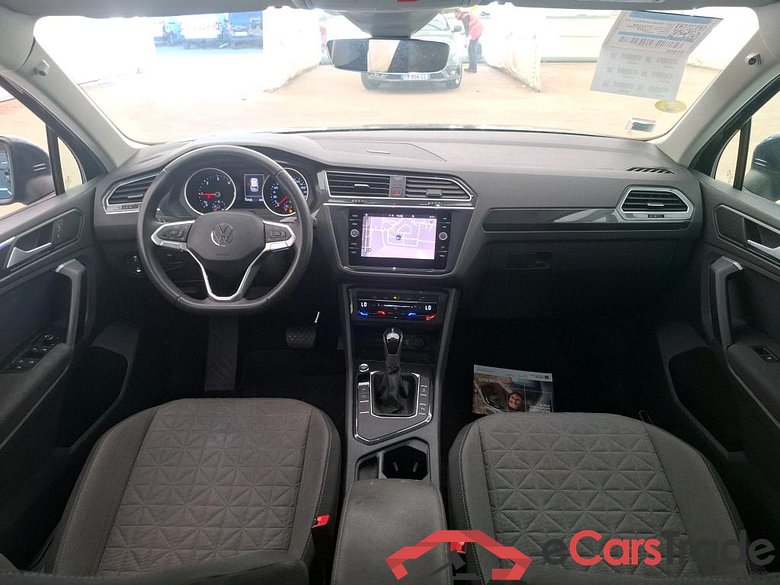 VOLKSWAGEN Tiguan / 2020 / 5P / SUV 2.0 TDI 150 DSG7 Life Business #5