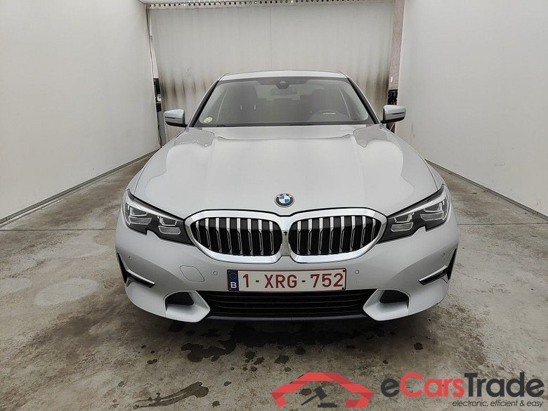 BMW 3 Reeks Berline 318d (100 kW) 4d #5
