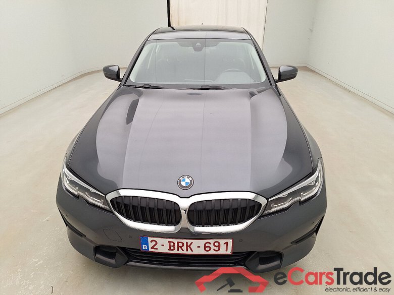 BMW, 3-serie '18, BMW 3 Reeks Berline 318dA (110 kW) 4d