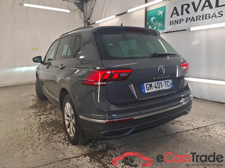 VOLKSWAGEN Tiguan / 2020 / 5P / SUV 1.5 TSI 150 DSG7 LIFE BUSI #2