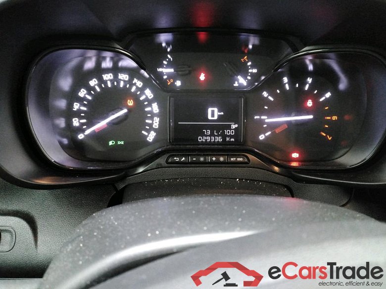 CITROEN Berlingo VU 4p Fourgonnette M 650kg BlueHDi 100 SandS BVM Driver #6