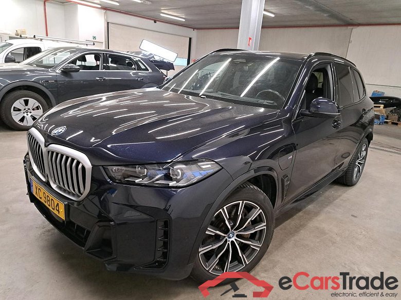 BMW - BMW X5 xDrive50e 490PK M Sport Pack Innovation & Comfort With Powered Mem Seats Heated Front & Rear & Soft Close & Driving Assistant Pack & Harman Kardon & Accoustic Glass & Towing Hook * HYBRID * #1