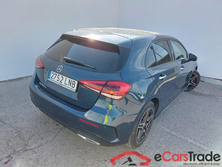 MERCEDES-BENZ Clase A / 2018 / 5P / berlina con portón A 250 e #2